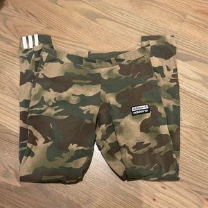 ADIDAS CAMO LEGGINGS